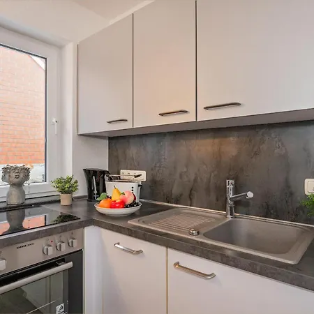 Ole Fh Ole Kleines Gartenappartement Lejlighed *