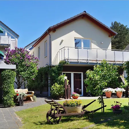 Ole Fh Ole Kleines Gartenappartement Lejlighed