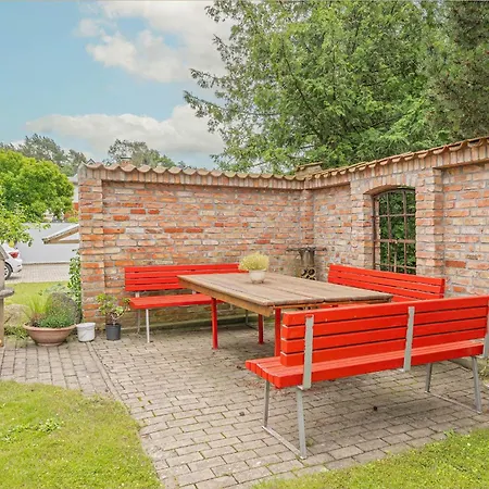 Апартаменты Ole Fh Ole Kleines Gartenappartement *